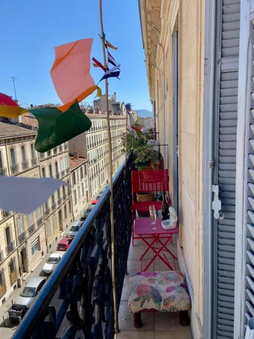 Logis Confortable - Accueillant Marseille Eksteriør billede